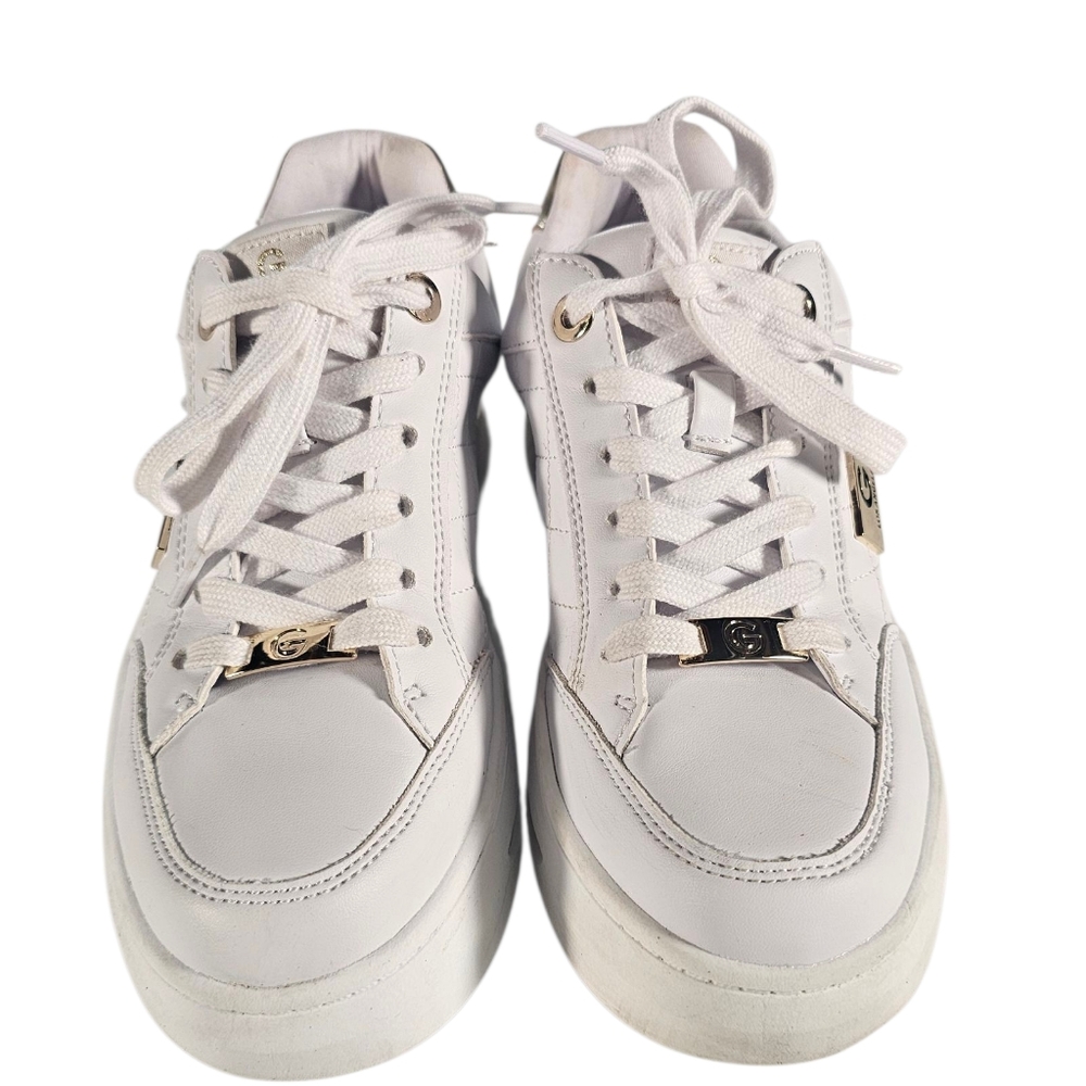 Like New GBG Los Angeles Guess Rigster wedge sneakers lace up Size 9 - Picture 3 of 7